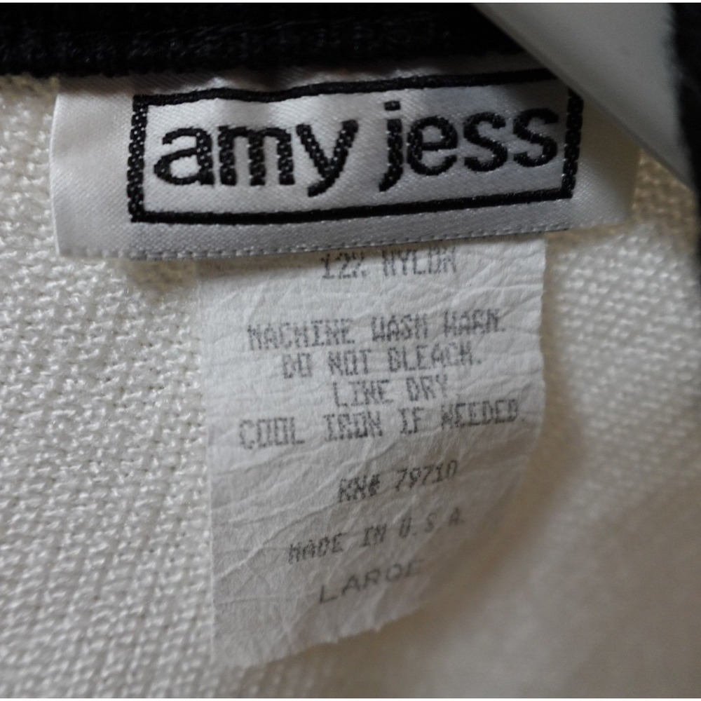 Amy Jess Vintage White Knit Top Black Trim Keyhole Back Made in USA Large - Picture 3 of 5